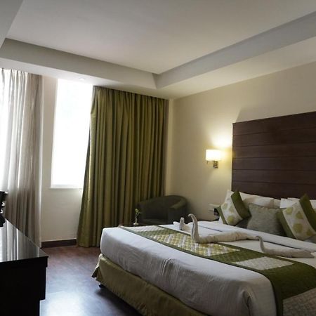 Hotel Aravali Heights Alwar Exterior photo