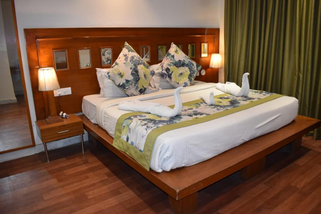 Hotel Aravali Heights Alwar Exterior photo